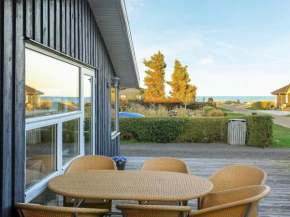 Serene Holiday Home in Jutland Near Sea, Sæby